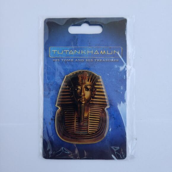 Tutankhamun His Tomb and His Treasures Collectable Magnet sealed - Picture 1 of 3